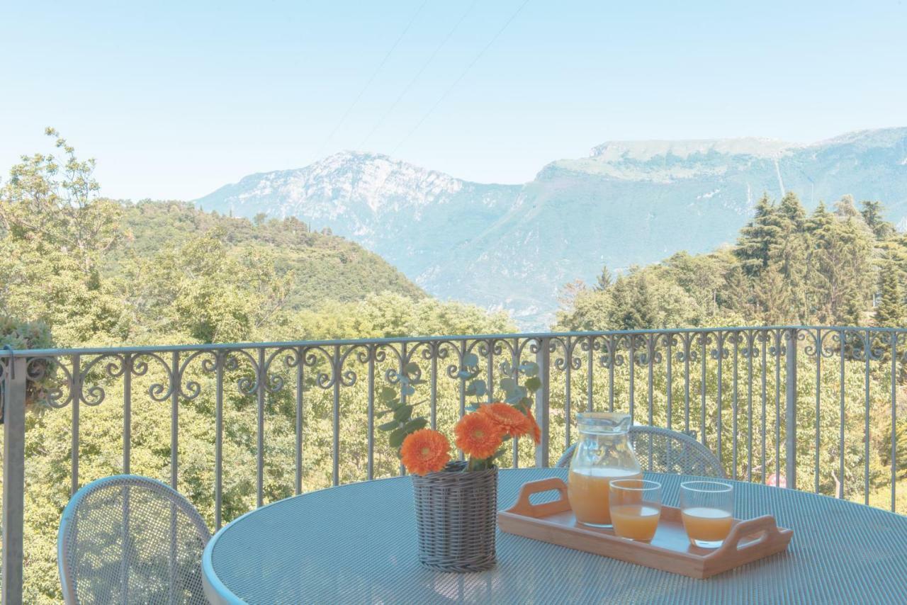 Residence Terry Tremosine Экстерьер фото